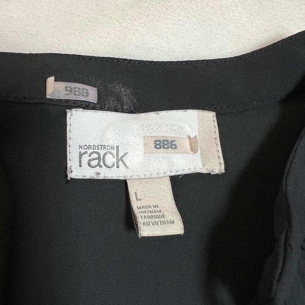 Nordstrom Rack Split Neck Flutter Sleeve Blouse S… - image 4